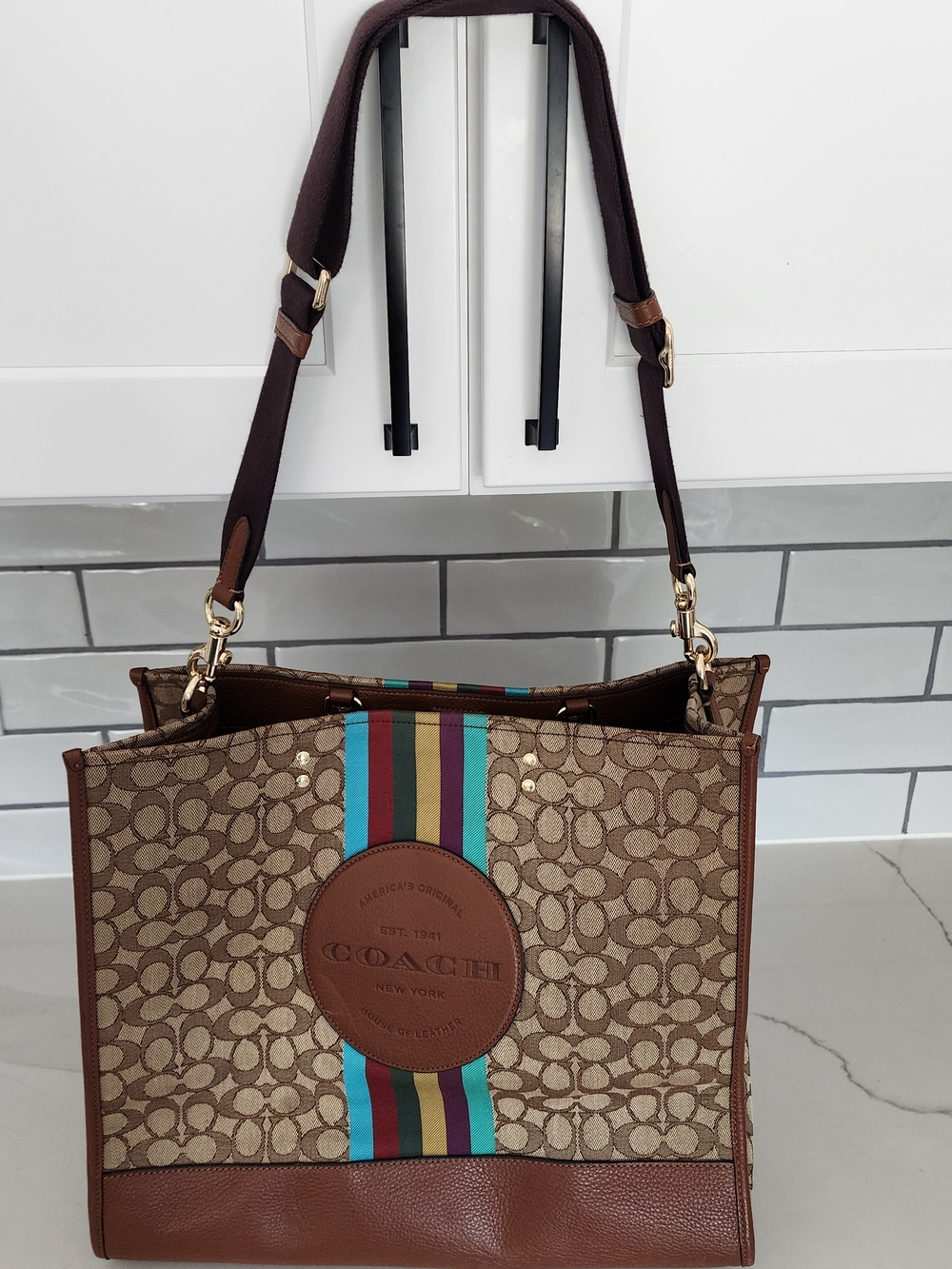 Coach Dempsey Tote 40 - Signature Jacquard Stripe & Leather Patch - Picture 9 of 16